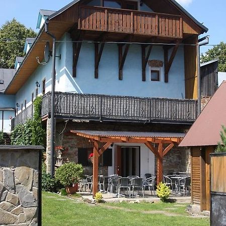 Penzion Korzo Hotel Spisska Stara Ves Bagian luar foto