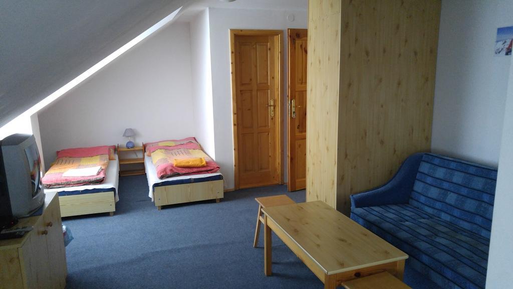 Penzion Korzo Hotel Spisska Stara Ves Bagian luar foto